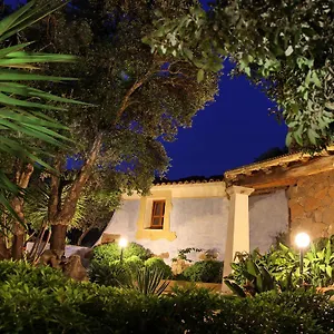 Residenza Di Campagna Seranile Dorgali